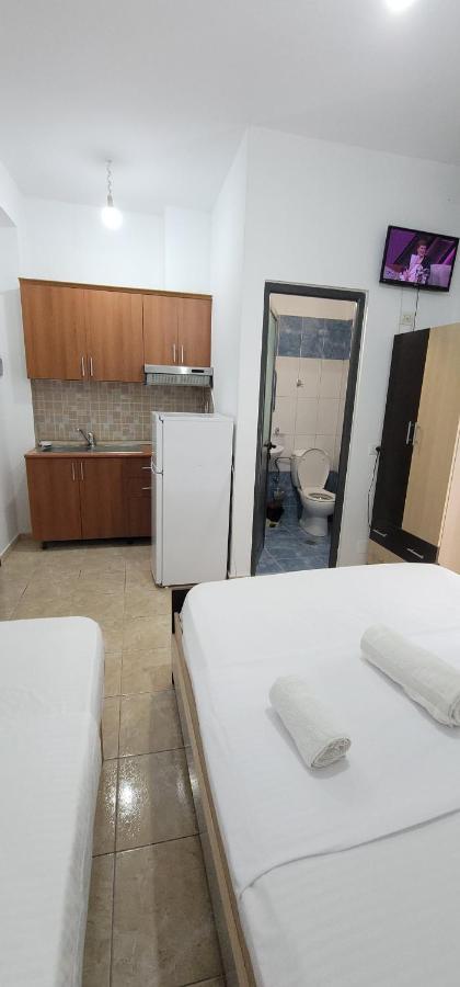Alsi Rooms Ксамил Екстериор снимка