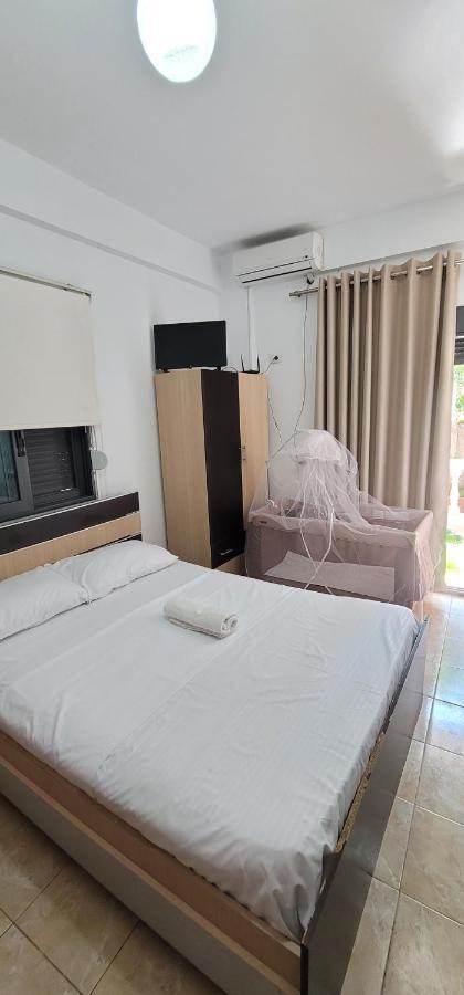 Alsi Rooms Ксамил Екстериор снимка